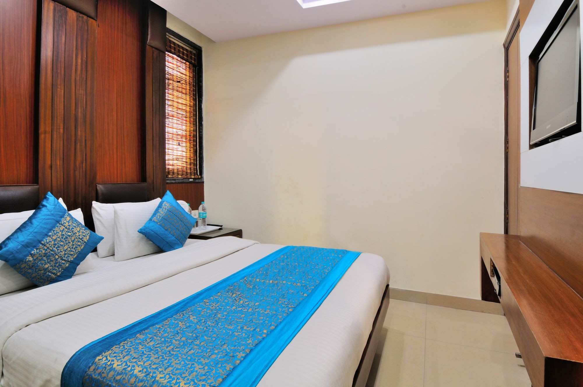 Hotel Gold Star Inn - Paharganj Нью-Делі Екстер'єр фото