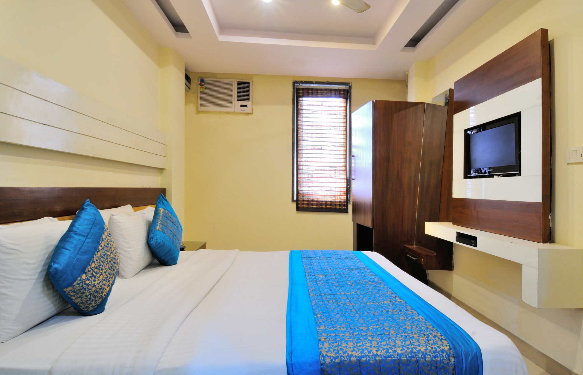 Hotel Gold Star Inn - Paharganj Нью-Делі Екстер'єр фото
